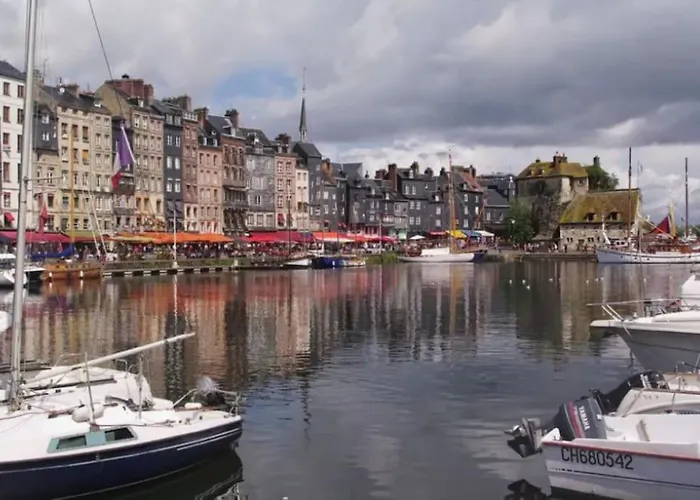 Lägenhet Magnifique & Terrasse A Deauville